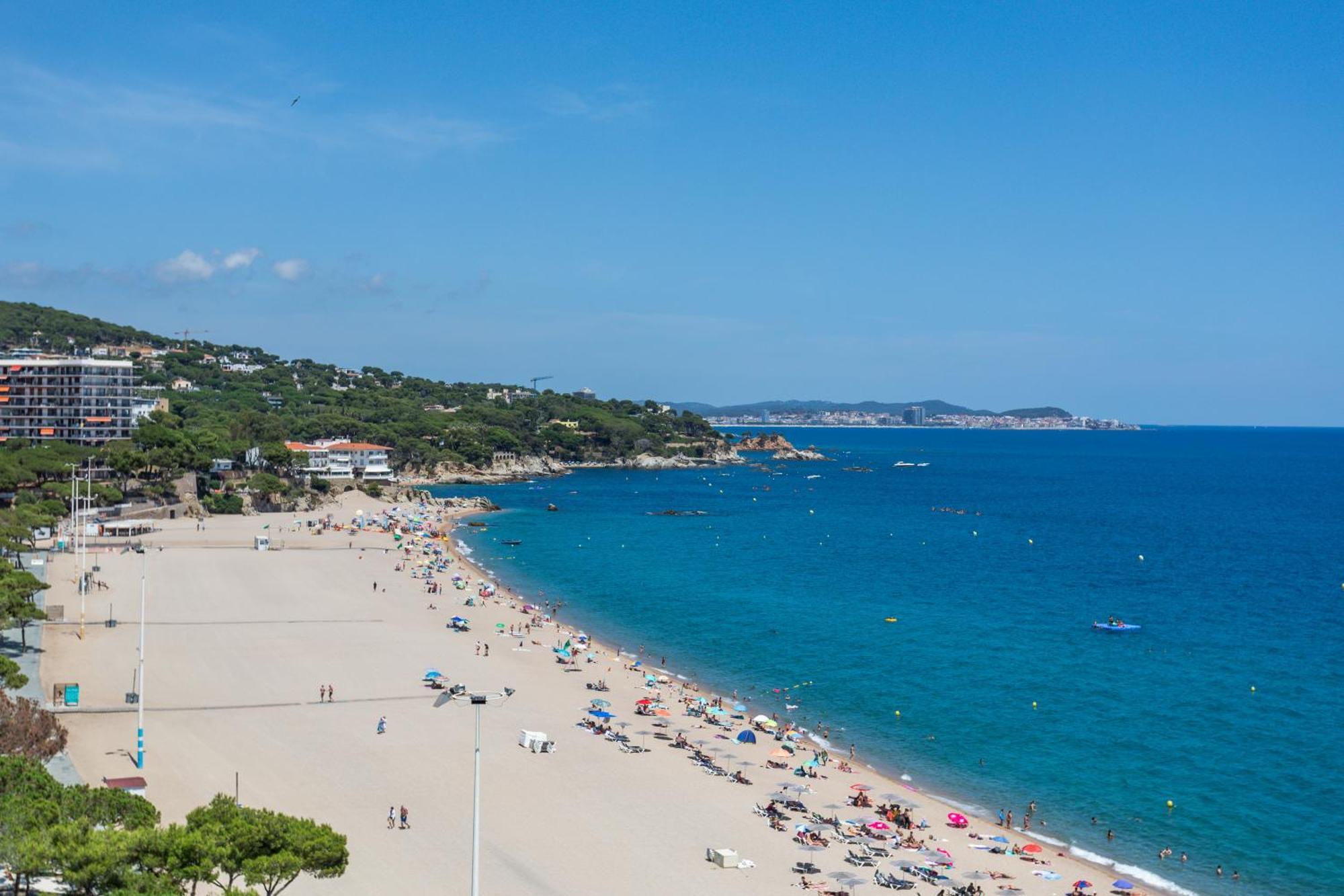 Pis Embaixador 1A Linea De Mar Lägenhet Platja d'Aro Exteriör bild